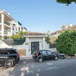 Flat -puerto Banus Locrimar 3-pool-parking Marbella