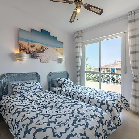 Apartment Flat -puerto Banus -6 A 8 Persons-pool-parking *