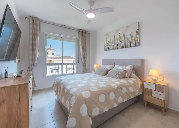 Flat -puerto Banus Locrimar 3-pool-parking