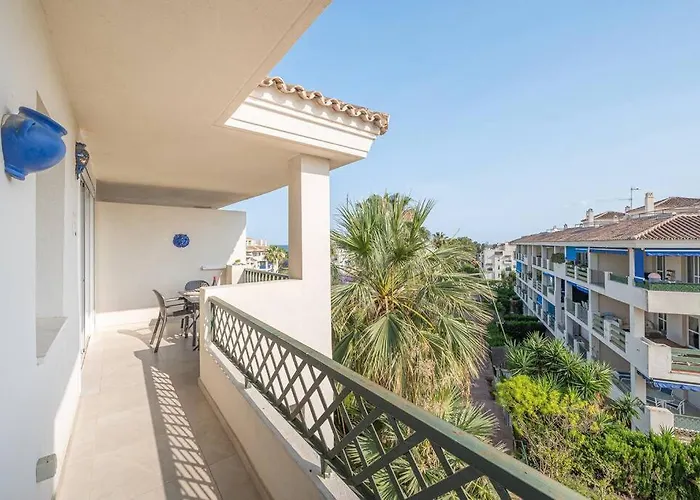 Flat -puerto Banus Locrimar 3-pool-parking マルベーリャ