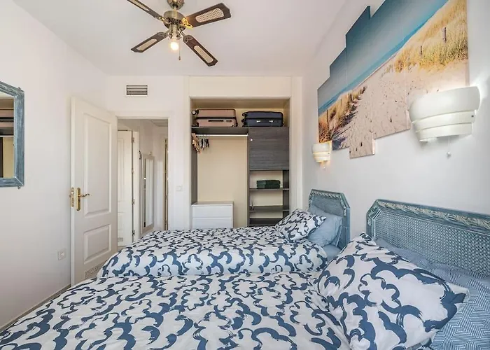 Flat -puerto Banus Locrimar 3-pool-parking アパート *