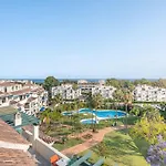 Flat -puerto Banus Locrimar 3-pool-parking *