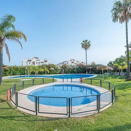 Apartment Flat -puerto Banus Locrimar 3-pool-parking